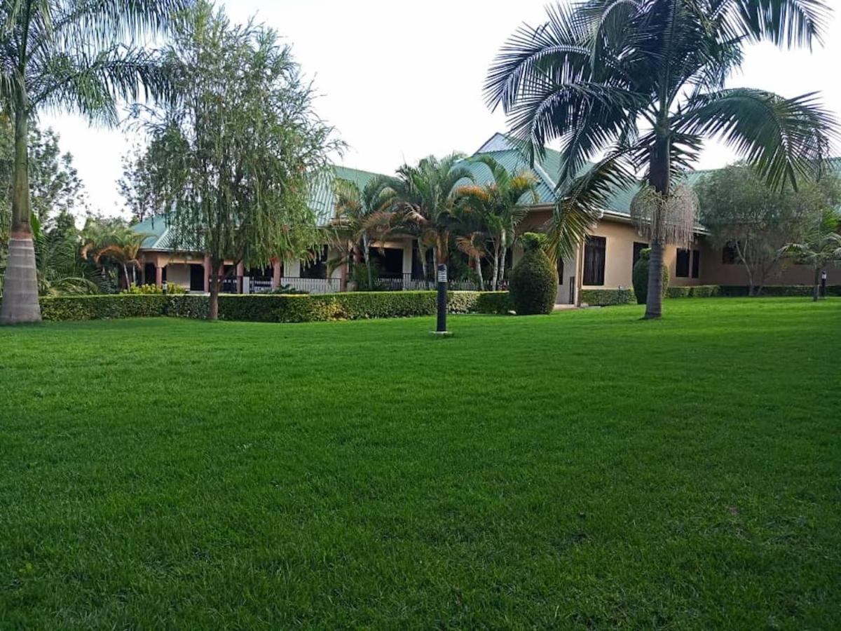 Africa Lodge Arusha Nkoaranga Buitenkant foto